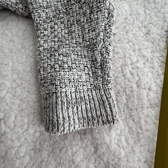 Roots / Medium size / Cozy Knit Cardigan / Grey - salt & pepper - Picture 8 of 14